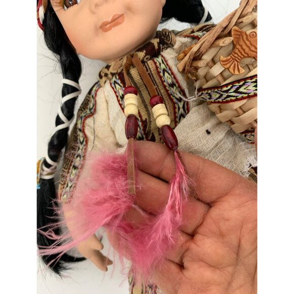 VTG 80s Handmade Native American Ceramic Display Doll Fish Basket Braids 8705 - Picture 10 of 13